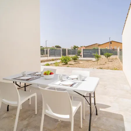 2 Bedroom Pet Friendly In Vakantiehuis *